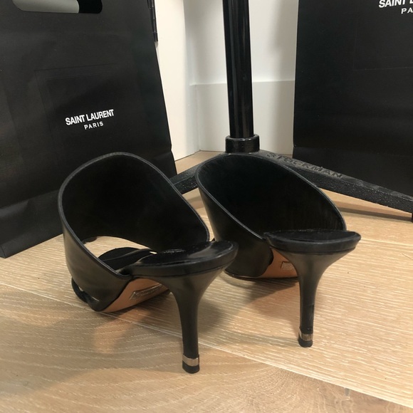 Michael Kors Black Heels - Picture 3 of 4